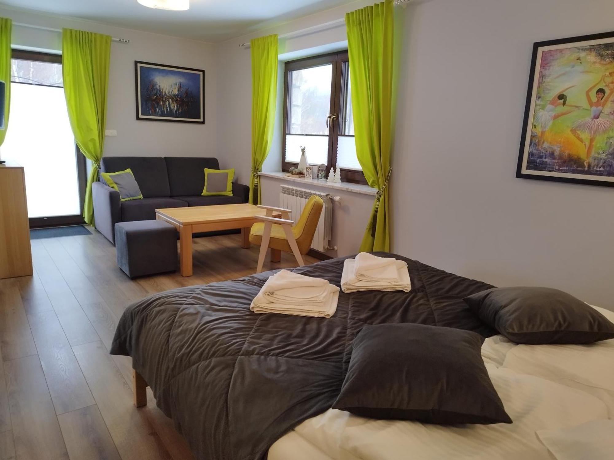 Apartamety I Pokoje Goscinne Na Jaskolczej Świeradów-Zdrój 外观 照片