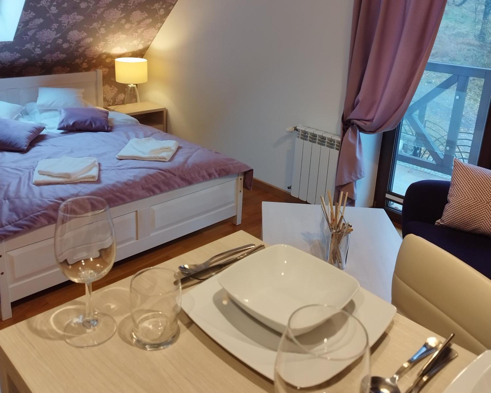 Apartamety I Pokoje Goscinne Na Jaskolczej Świeradów-Zdrój 外观 照片